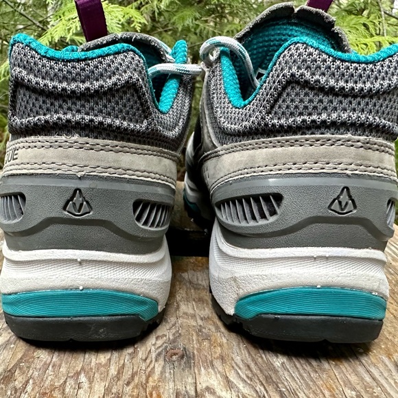 Vasque Breeze AT Low GTX Hiking Shoes Women’s 7.5 - Picture 4 of 7